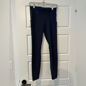 Lulu Lemon Leggings 25” with pockets
